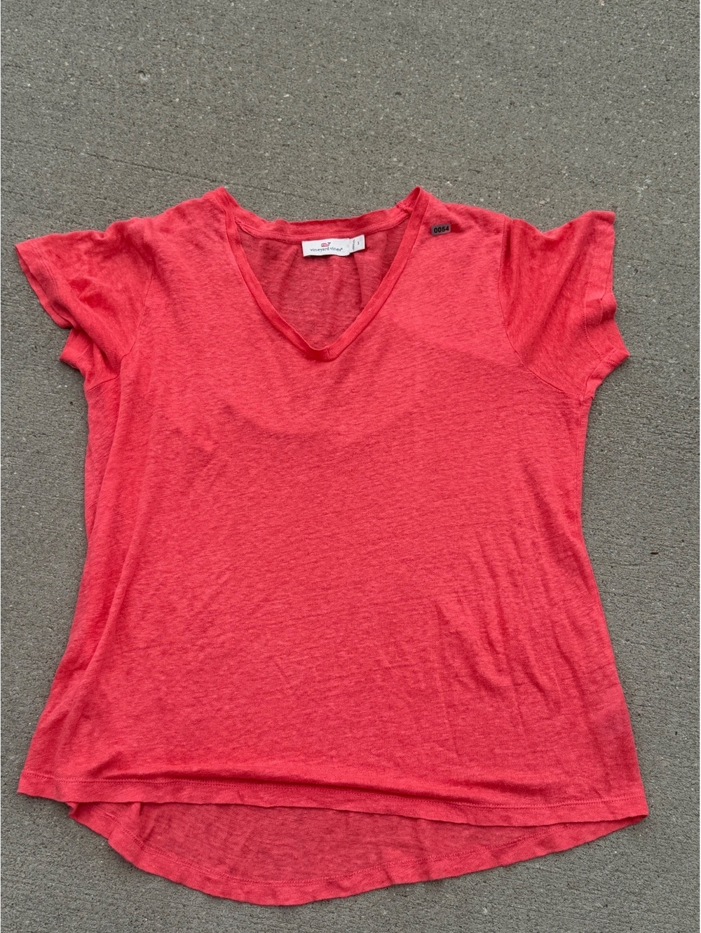 Vineyard Vines Women's coral 100% Linen V-Neck T-Shirt Size S
